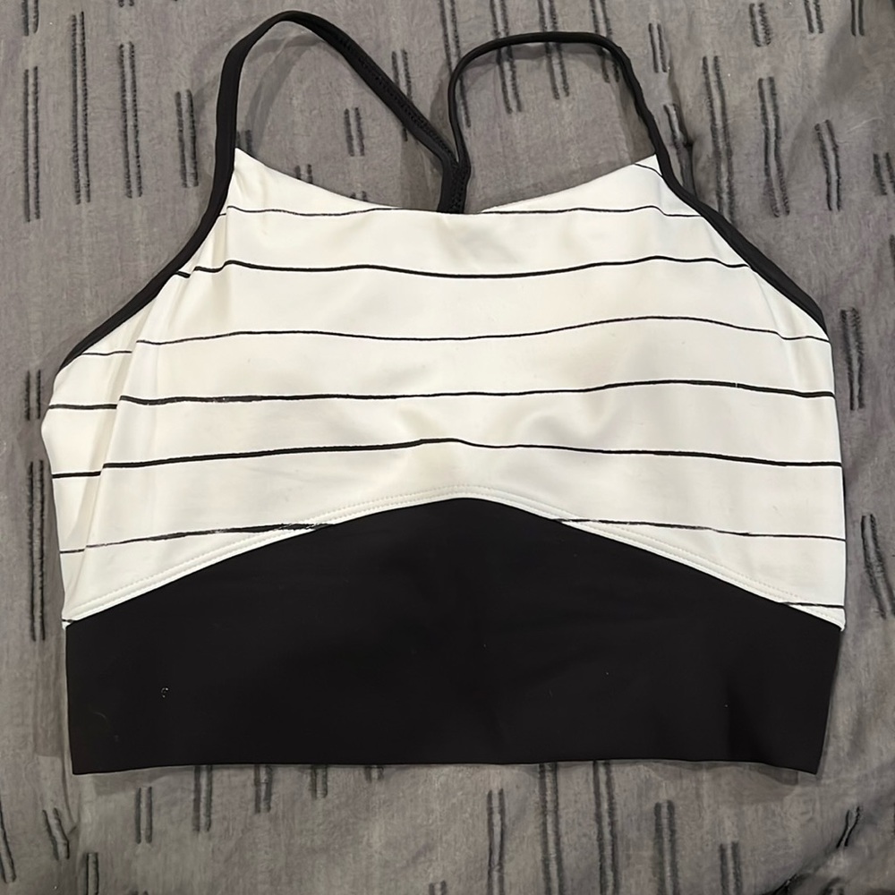 Stori chapter 1 sports bra